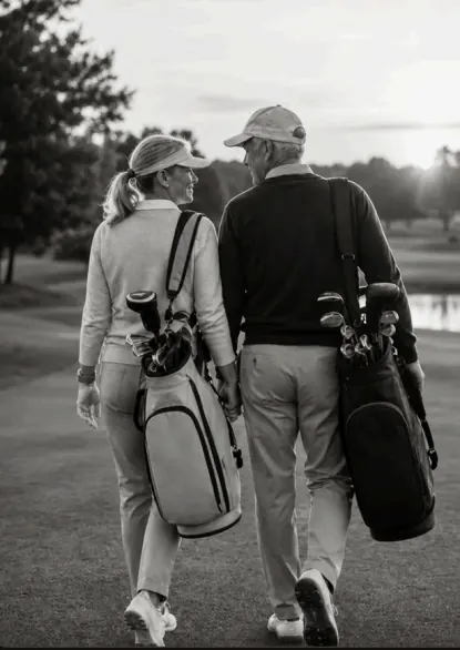 Koppel op een golfdomein als beeld voor levenskwaliteit
